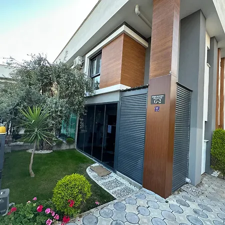 Yilmaz Dream Villa *