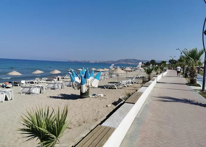 Yilmaz Dream Villa *